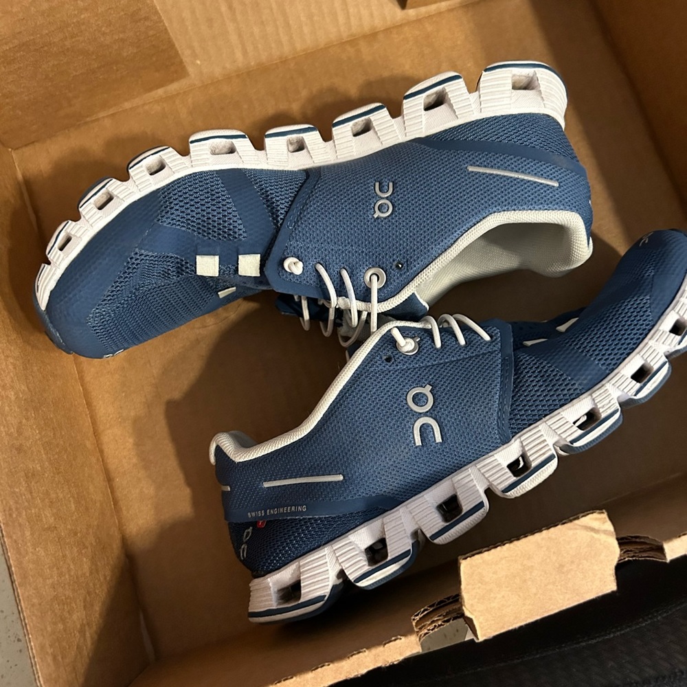 Cloud shoes. Blue and white. Size 7 used twice, they are big on me.